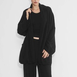 Babaton Aritzia xxs (feels like xs) cashmere and wool cardigan
